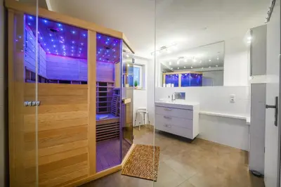 Ein Badezimmer in der Unterkunft Haus Bergspitze