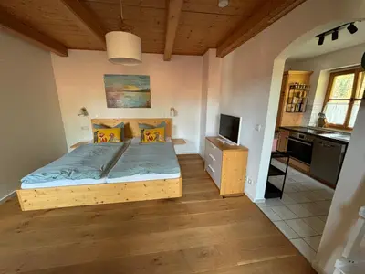 Ein Bett oder Betten in einem Zimmer der Unterkunft Bett & Berge - Ferienwohnung in den Schlierseer Bergen