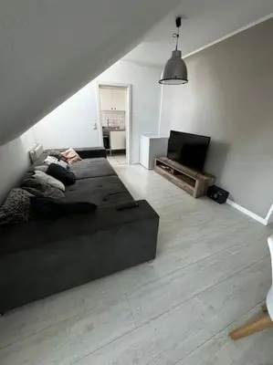 TV/Unterhaltungsangebot in der Unterkunft Traumhafte Wohnung direkt am See, S-Bahn nähe