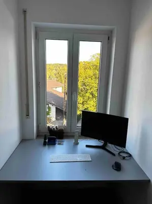 TV/Unterhaltungsangebot in der Unterkunft Traumhafte Wohnung direkt am See, S-Bahn nähe