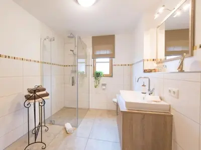Ein Badezimmer in der Unterkunft in the holiday home Vorbergblick