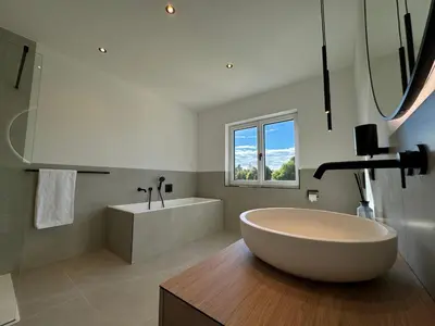 Ein Badezimmer in der Unterkunft Neues Repräsentatives Designer Loft im Herzen Bayerns