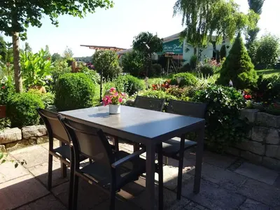 Ein Garten an der Unterkunft Irene Dorn Comfortable holiday residence