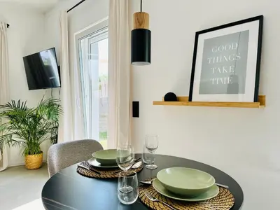 TV/Unterhaltungsangebot in der Unterkunft Modern und stilvoll eingerichtetes Tiny House