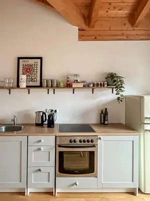 Küche/Küchenzeile in der Unterkunft Servus Chiemgau - Große Wohnung mit Bergblick