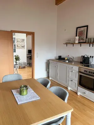 Küche/Küchenzeile in der Unterkunft Servus Chiemgau - Große Wohnung mit Bergblick
