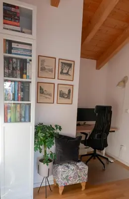 Die Bibliothek in der Ferienwohnung