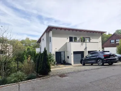Das Gebäude in dem sich die Ferienwohnung befindet