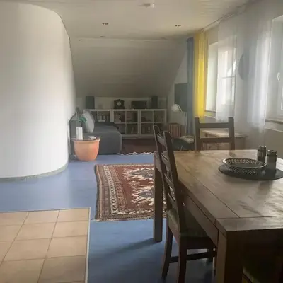 Stilvolles Apartment bei Augsburg