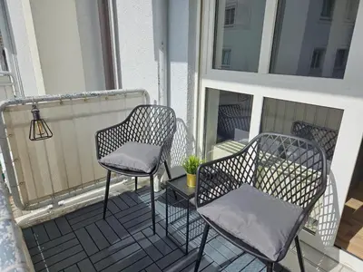 Ein Sitzbereich in der Unterkunft Like at home - moderne Wohnung in Königsbrunn - 30qm - Netflix