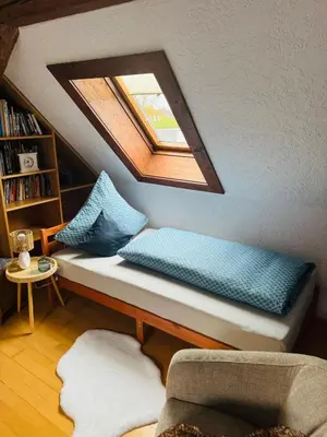 Ein Sitzbereich in der Unterkunft Kleines Landhaus