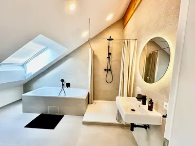Ein Badezimmer in der Unterkunft MAVIE Living in Breitbrunn am Ammersee