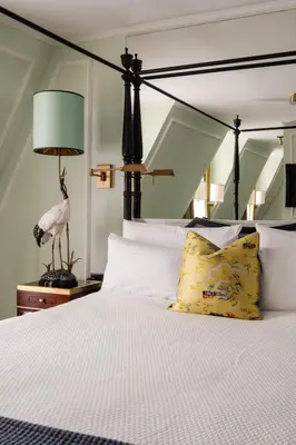 Ein Bett oder Betten in einem Zimmer der Unterkunft House of Hütter- Münchner Kindl, Small Luxury Hotels of the World