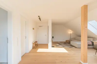 Ein Bett oder Betten in einem Zimmer der Unterkunft Modernes Apartment in Langenbach bei München, nahe Flughafen München