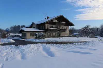 Kurparkpension Stephan im Winter