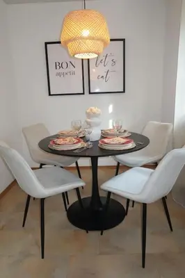 Grundriss der Unterkunft City-Apartment mit Garten & Garage