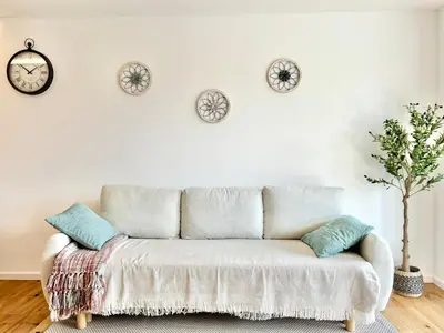 Ein Sitzbereich in der Unterkunft Snug Stays 5 - Design Apartment mit Sonnenbalkon, ruhig, zentral