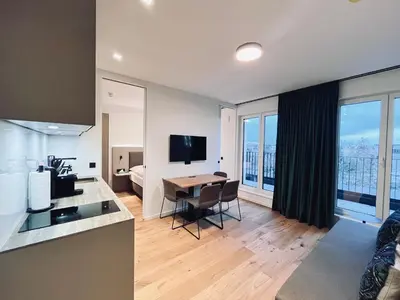 Küche/Küchenzeile in der Unterkunft Mikes Apartments Munich