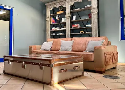 Ein Sitzbereich in der Unterkunft muchhome LUXURY APARTMENTS - MuchLoft - Vintage Loft in Bad Tölz mit Freizeitlounge