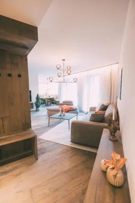 Ein Sitzbereich in der Unterkunft LIVALPIN 2Enjoy - with private Sauna