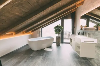 Ein Badezimmer in der Unterkunft LIVALPIN Chalet - with private Sauna & Whirlpool