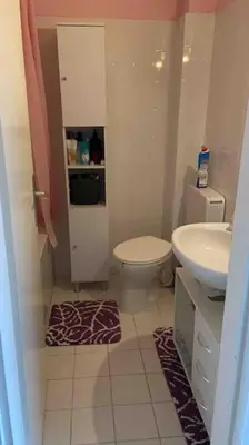 Ein Badezimmer in der Unterkunft Beautiful 2-bedroom apartment in Munich center