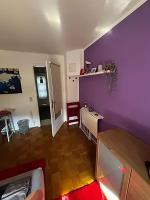 Küche/Küchenzeile in der Unterkunft 1 Privatzimmer möbliert gut ausgestattet und gute Anbindung Bus Bahn