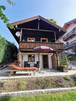 Das Gebäude in dem sich das Chalet befindet
