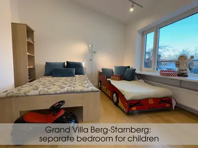 Ein Bett oder Betten in einem Zimmer der Unterkunft Grand Villa Berg-Starnberg For Your Vacation, Sauna, Hamam, Swimming pool, Billiards