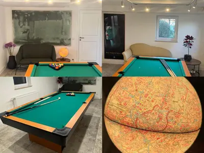 Ein Billardtisch in der Unterkunft Grand Villa Berg-Starnberg For Your Vacation, Sauna, Hamam, Swimming pool, Billiards