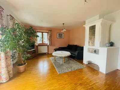 Ein Sitzbereich in der Unterkunft Ferienwohnung Bina