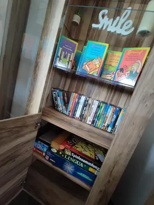 Die Bibliothek in der Ferienwohnung