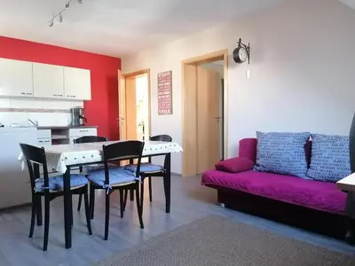 Küche/Küchenzeile in der Unterkunft 2 Zimmer Apartment mit Küche und Bad