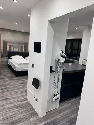 Ein Bett oder Betten in einem Zimmer der Unterkunft Wohnung im Herzen von München