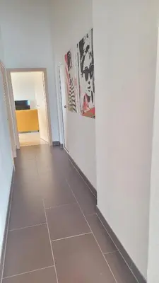 Grundriss der Unterkunft Super Ferienwohnung mit zwei Schlafzimmern und Fitnessraum süd-östlich von München