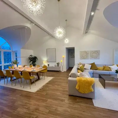 Munich Penthouse with Kitchen