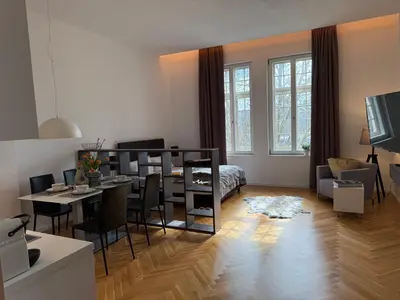 TV/Unterhaltungsangebot in der Unterkunft Appartements Schwere Reiter Straße München