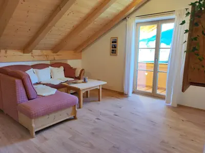 Ein Sitzbereich in der Unterkunft Puchnerhof