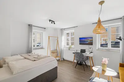 TV/Unterhaltungsangebot in der Unterkunft Ferienwohnung Goltan - Zentral - Küche - WIFI