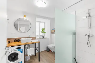 Ein Badezimmer in der Unterkunft Ferienwohnung Goltan - Zentral - Küche - WIFI