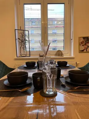 Grundriss der Unterkunft Schöne 2 Zimmer Wohnung Kingsize-Bett
