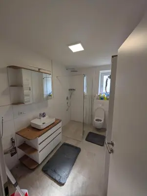 Ein Badezimmer in der Unterkunft Schlössle Augsburg Lechhausen