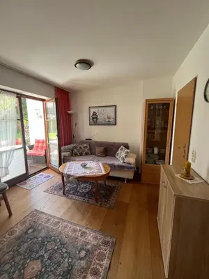 Ein Sitzbereich in der Unterkunft Ferienwohnung Suttner
