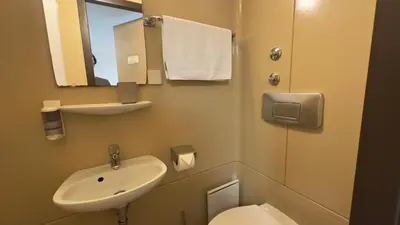 Ein Badezimmer in der Unterkunft Aparmtent im Münchner Westen, Parkplatz kostenfrei, ruhig