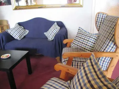 Ein Sitzbereich in der Unterkunft Gästehaus Huber - traditional Sixties Hostel