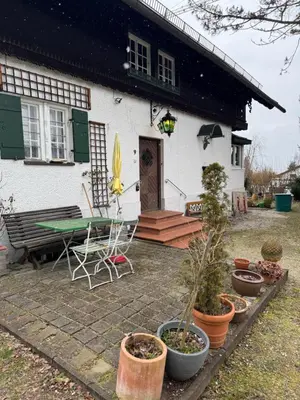 Ein Garten an der Unterkunft Alpenchalet