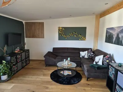 Ein Sitzbereich in der Unterkunft Ferienwohnung Mariposa