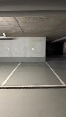 Tennis und/oder Squash in der Unterkunft DUTTI'S HOME - 1 Zimmer Apartment, Küche, Self-Check-in, Stellplatz oder in der Nähe