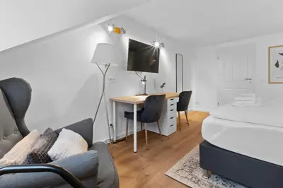 Ein Bett oder Betten in einem Zimmer der Unterkunft Flatista Homes - Luise
