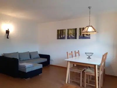 Ein Sitzbereich in der Unterkunft Ferienwohnung Andre